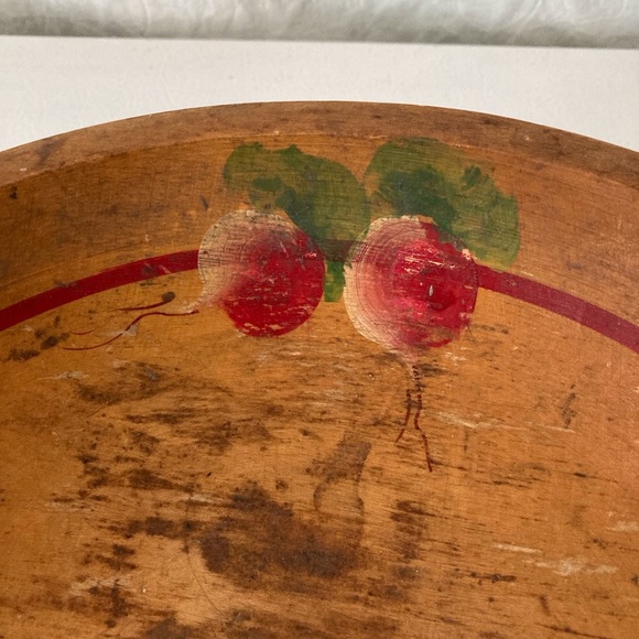 Primitive Wood Dough Bowl Footed Hand Painted  1940's Red Radishes on Inside - Picture 10 of 16